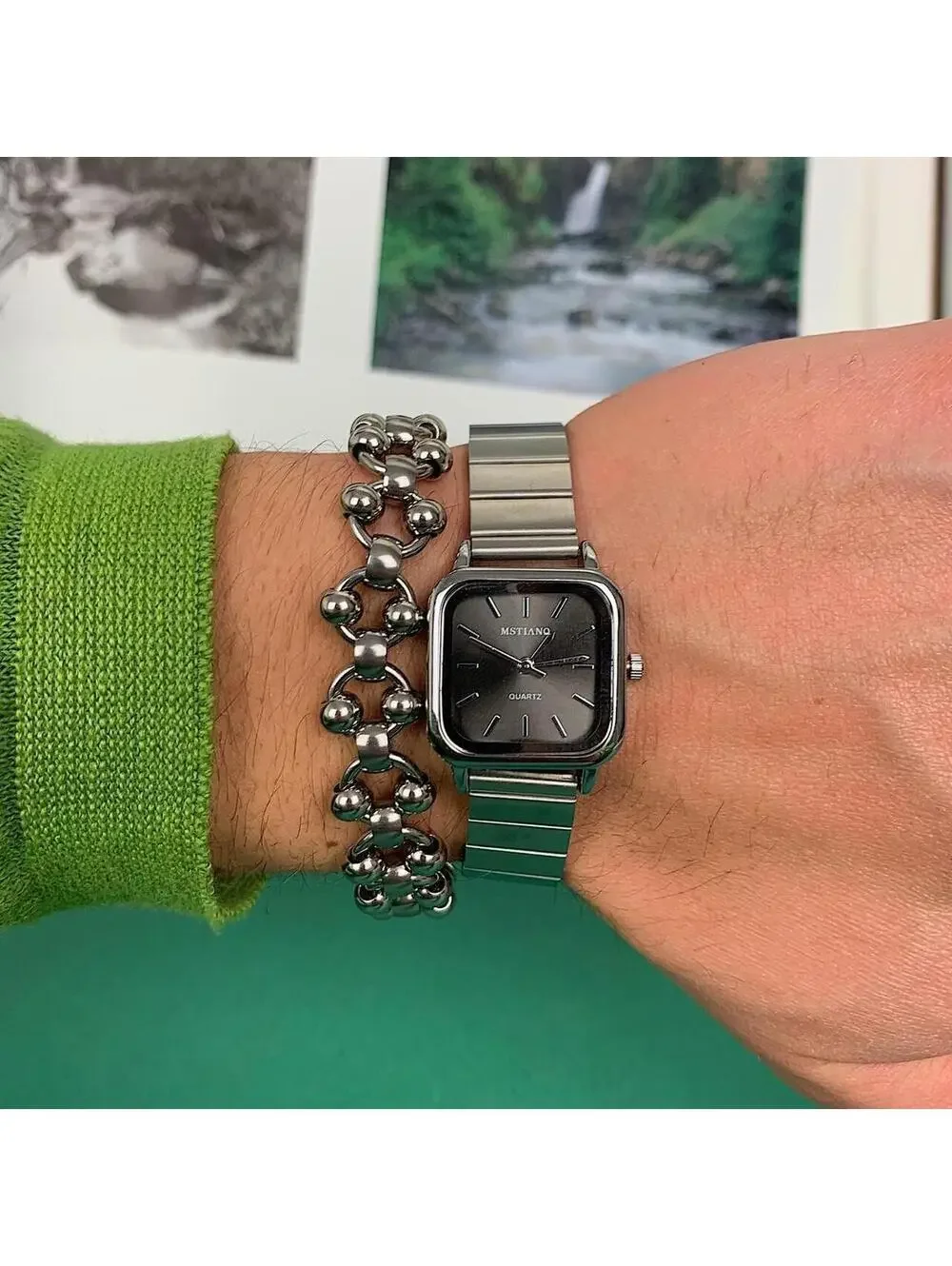 2000s Y2k style silver square watch. Classy sporty style watch. Stainless steel